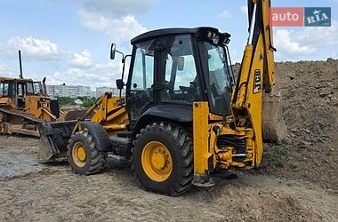Екскаватор навантажувач JCB 3CX 2004 в Білій Церкві