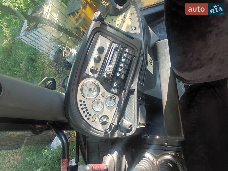 Екскаватор навантажувач JCB 3CX 2006 в Аджамці