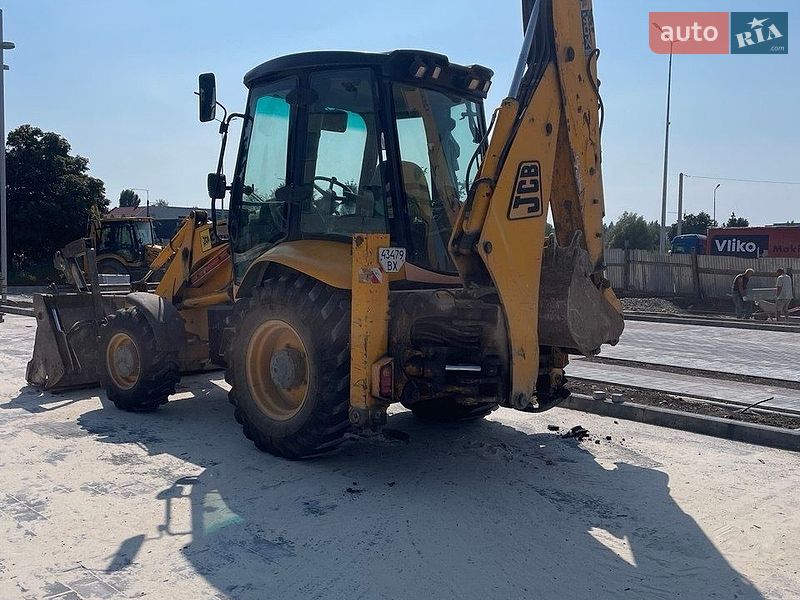 Экскаватор погрузчик JCB 3CX 2006 в Каменец-Подольском