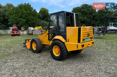 Фронтальный погрузчик JCB 409 1998 в Черновцах