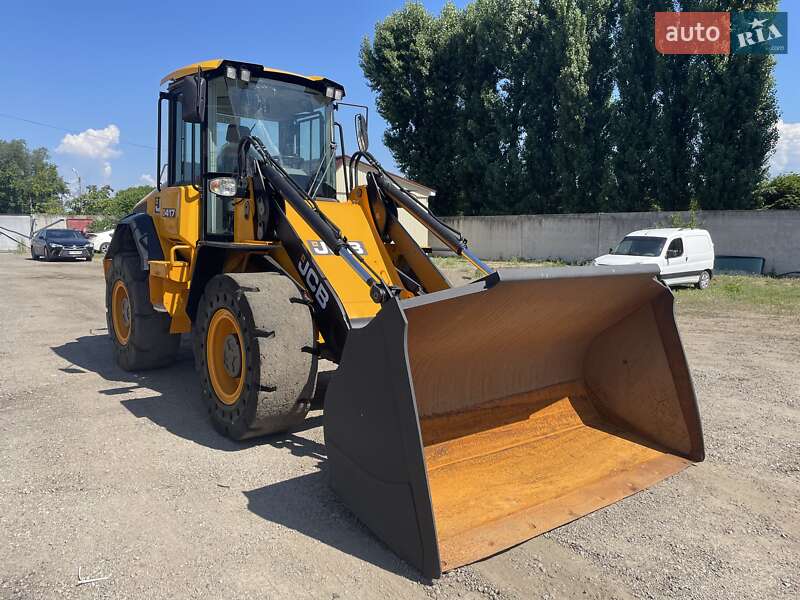 Фронтальный погрузчик JCB 427 2018 в Кременчуге