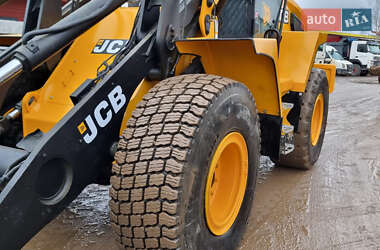 Фронтальный погрузчик JCB 427 2020 в 