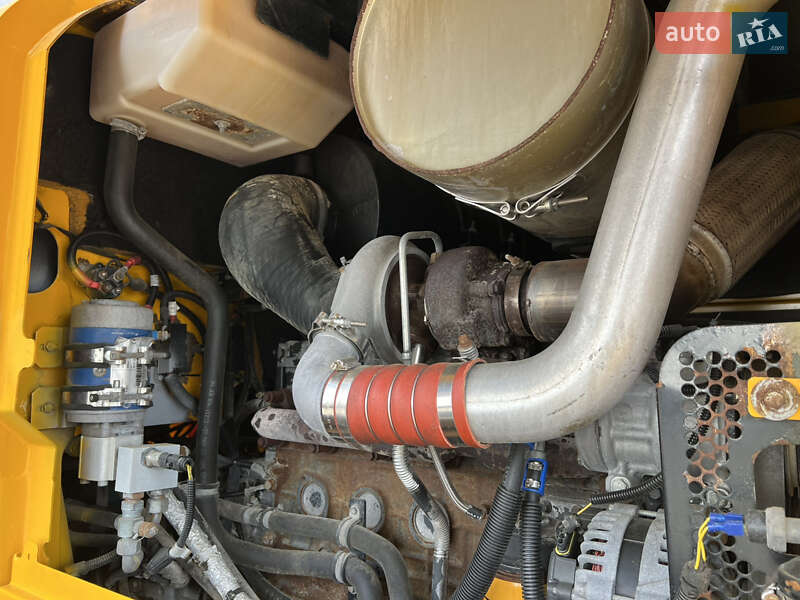 Фронтальный погрузчик JCB 436 2010 в Луцке