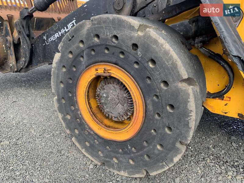 Фронтальный погрузчик JCB 456 2010 в Луцке
