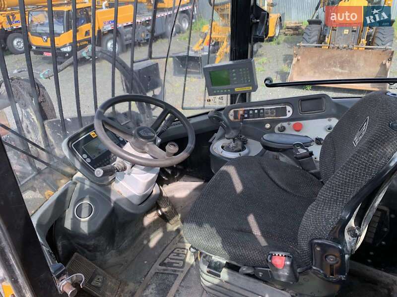 Фронтальный погрузчик JCB 456 2010 в Луцке