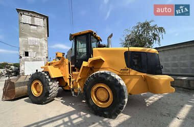 Фронтальный погрузчик JCB 456 2005 в 