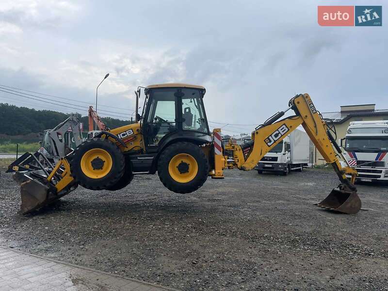 Екскаватор навантажувач JCB 4CX 2011 в Львові