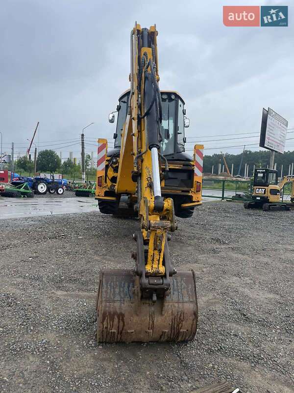 Екскаватор навантажувач JCB 4CX 2011 в Львові
