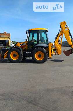 Екскаватор навантажувач JCB 4CX 2013 в Луцьку