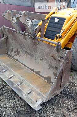 Экскаватор погрузчик JCB 4CX 2001 в 