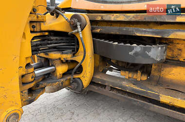 Экскаватор погрузчик JCB 4CX 2007 в 