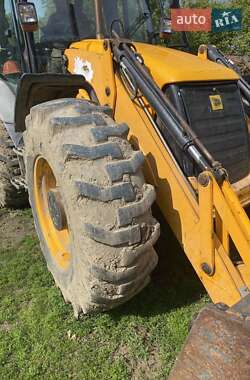 Екскаватор навантажувач JCB 4CX 2010 в 