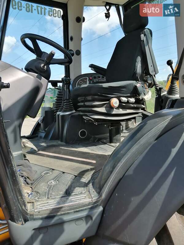 Екскаватор навантажувач JCB 4CX 2020 в Полтаві