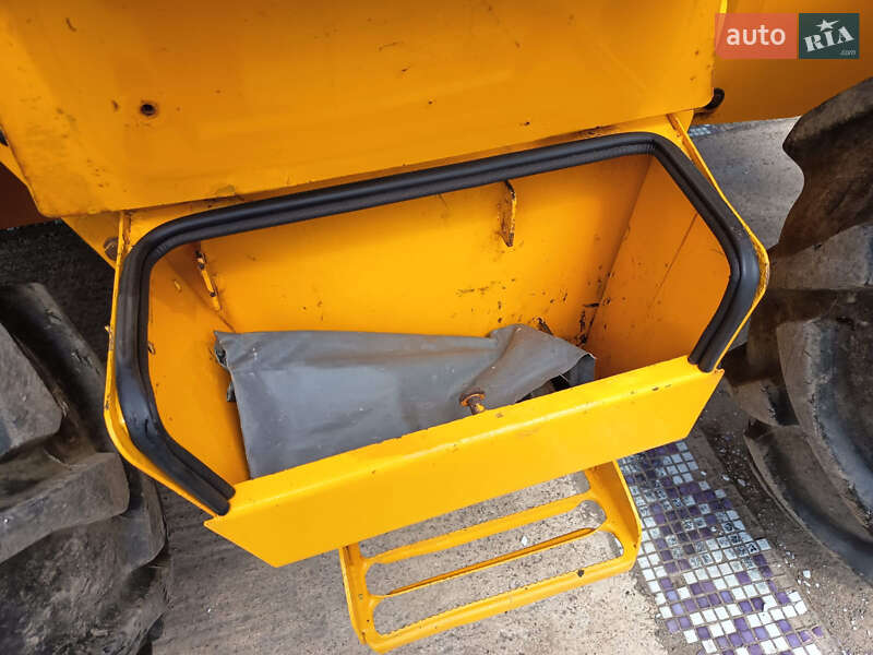 Колесный экскаватор JCB 4CX 1999 в Житомире