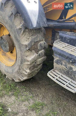 Экскаватор погрузчик JCB 4CX 2010 в 