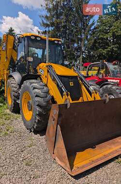 Экскаватор погрузчик JCB 4CX 2013 в Луцке