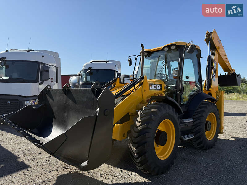 Экскаватор погрузчик JCB 4CX 2010 в Киеве