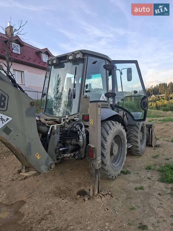 Екскаватор навантажувач JCB 4CX 2010 в Східниці