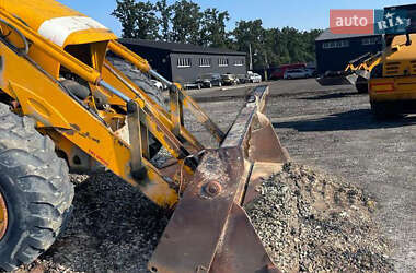 Екскаватор навантажувач JCB 4CX 2005 в Києві