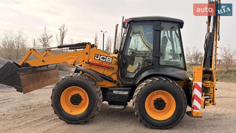 Экскаватор погрузчик JCB 4CX 2013 в Николаеве