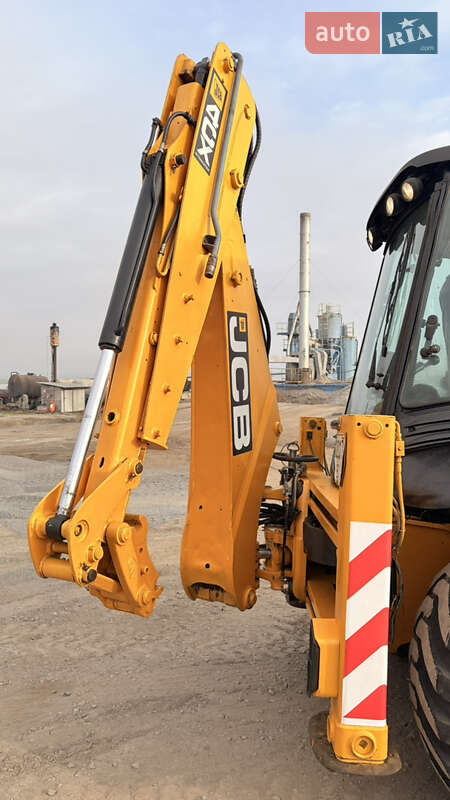Экскаватор погрузчик JCB 4CX 2013 в Николаеве