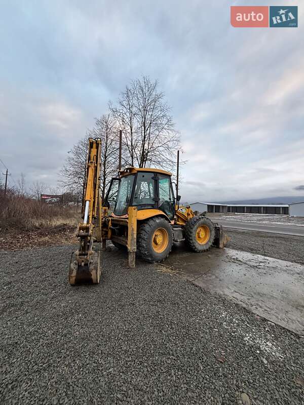 Экскаватор погрузчик JCB 4CX 2006 в Тячеве