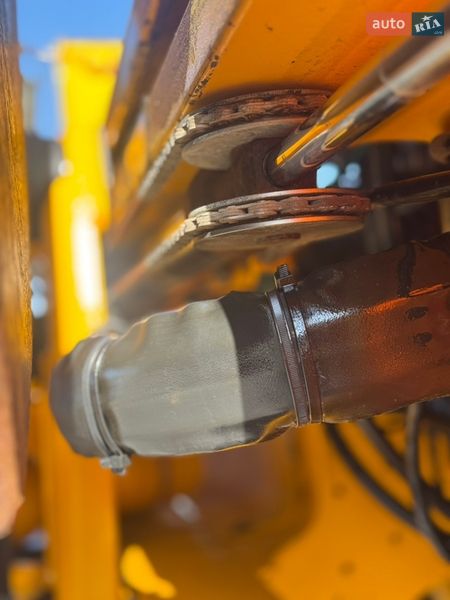 Экскаватор погрузчик JCB 4CX 2008 в Львове