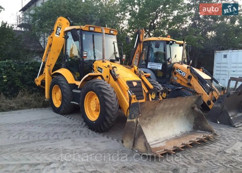 Екскаватор навантажувач JCB 4CX 2003 в Луцьку