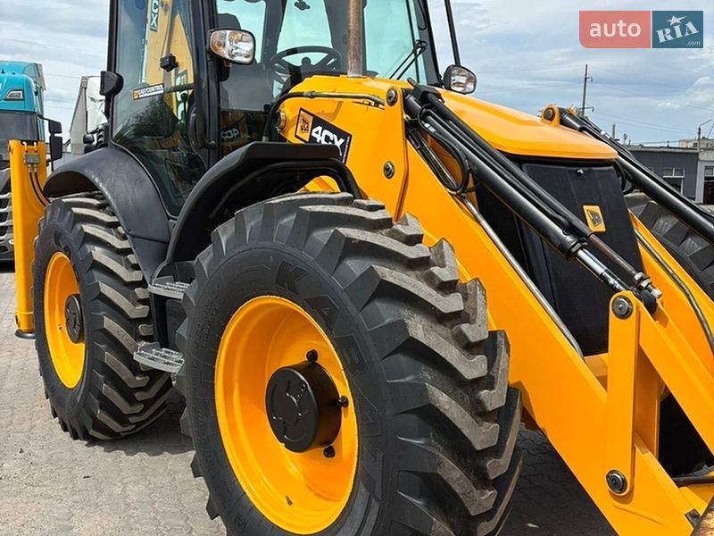 JCB 4CX 2018
