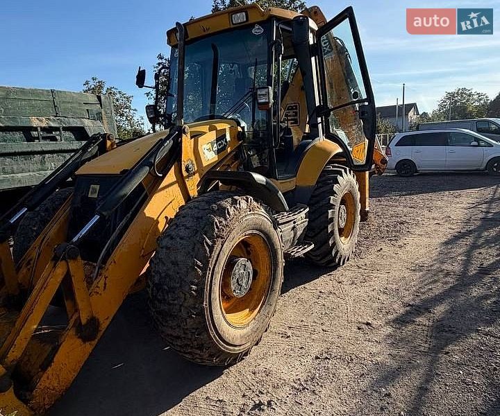JCB 4CX 2009