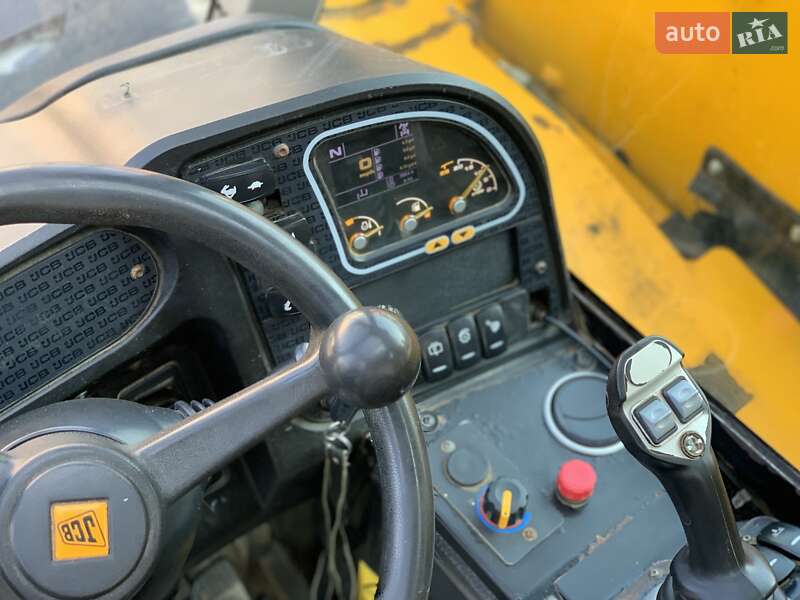 Телескопический погрузчик JCB 525-60 Hi-Viz 2017 в Киеве