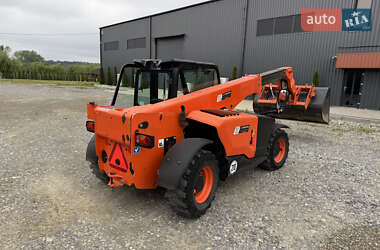 Телескопический погрузчик JCB 525-60 Hi-Viz 2019 в 