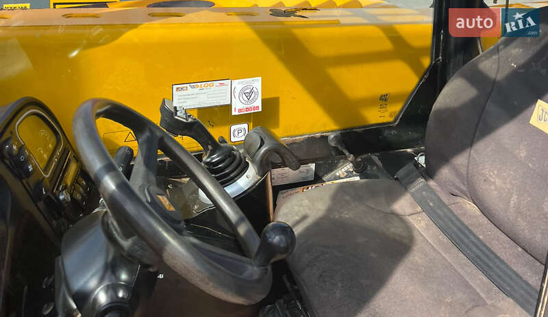 Телескопический погрузчик JCB 525-60 Hi-Viz 2017 в Тернополе фото 9 Телескопический погрузчик JCB 525-60 Hi-Viz 2017 в Тернополе