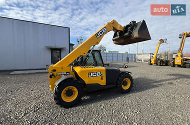 Телескопический погрузчик JCB 525 2017 в 