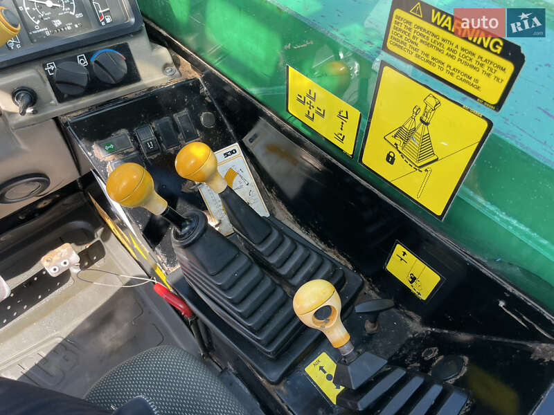 Телескопический погрузчик JCB 530-70 2000 в Луцке