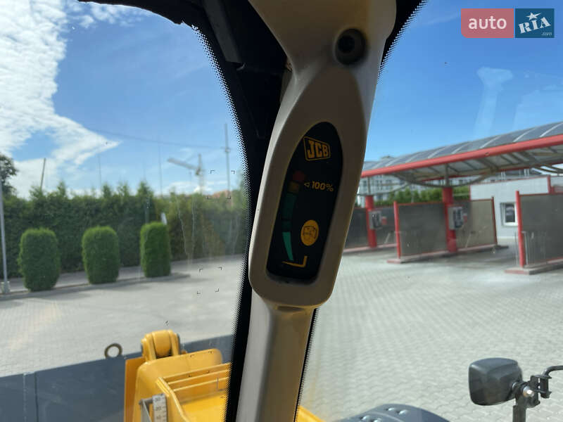 Телескопічні навантажувачі JCB 530-70 2000 в Луцьку
