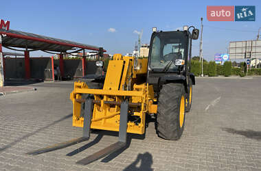 Телескопический погрузчик JCB 530-70 2000 в 