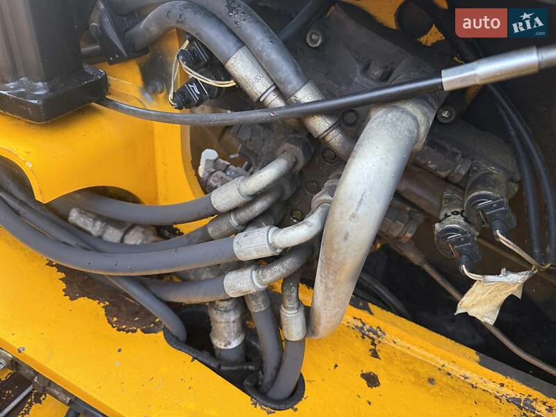 Телескопический погрузчик JCB 530-70 1999 в Луцке