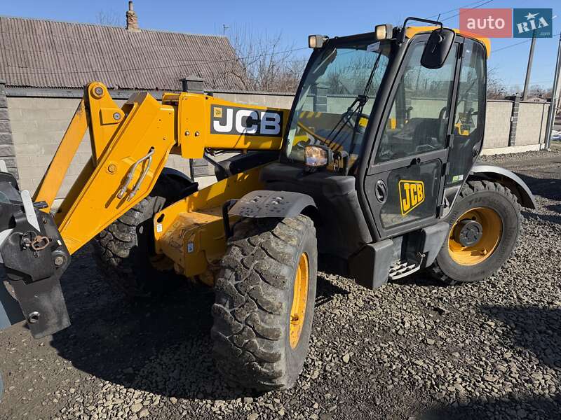 Телескопический погрузчик JCB 530-70 2005 в Луцке фото 23 Телескопический погрузчик JCB 530-70 2005 в Луцке