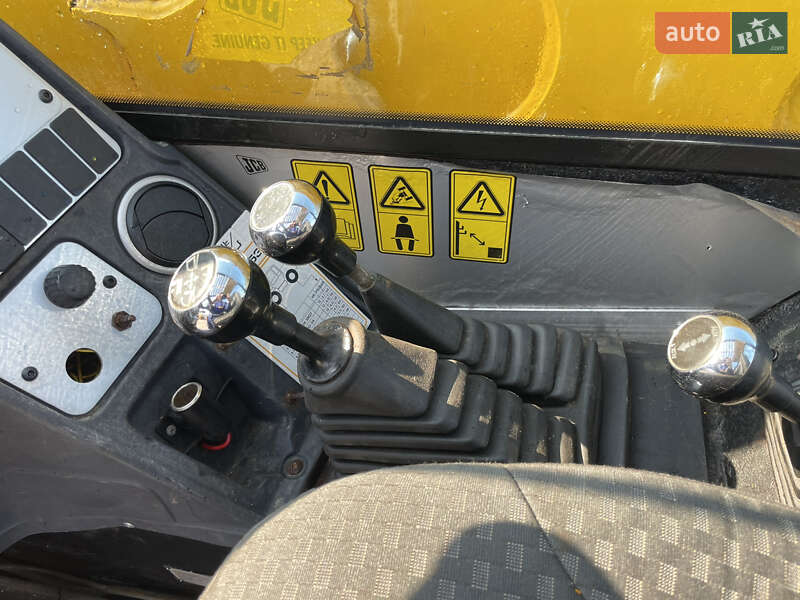 Телескопический погрузчик JCB 531-70 2004 в Луцке