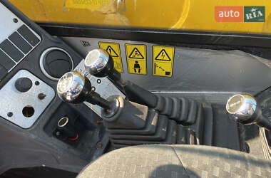 Телескопический погрузчик JCB 531-70 2004 в 