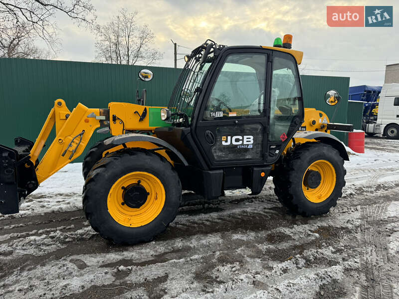 Фронтальный погрузчик JCB 531-70 2017 в 