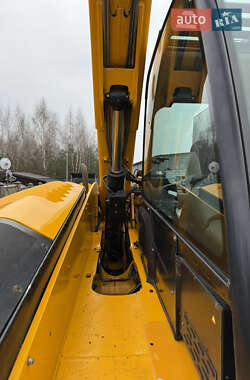 Телескопический погрузчик JCB 531-70 2014 в 