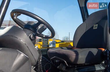 Телескопічні навантажувачі JCB 531-70 2021 в 