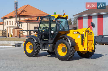 Подъемник телескопический JCB 531-70 2021 в 