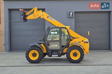 Телескопический погрузчик JCB 531-70 2015 в 