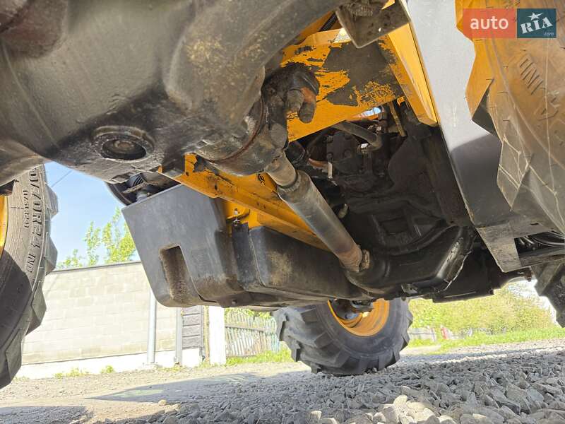 Телескопический погрузчик JCB 531-70 2015 в Луцке фото 16 Телескопический погрузчик JCB 531-70 2015 в Луцке