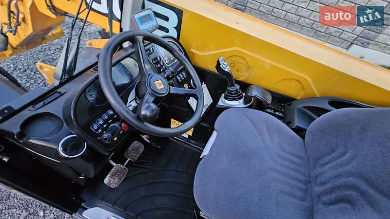 Телескопический погрузчик JCB 531-70 2013 в Луцке
