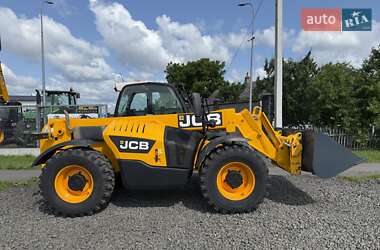 Телескопический погрузчик JCB 531-70 2016 в 