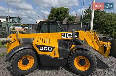 Телескопический погрузчик JCB 531-70 2016 в 